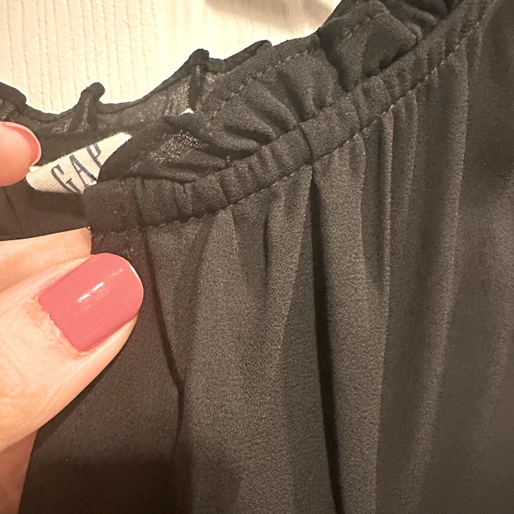 Breezy Light Ruffle Tank Top Black π - Picture 7 of 8